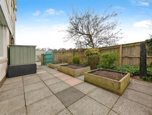 Photo 16- click for photo gallery